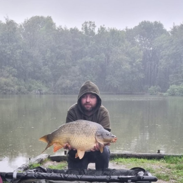 Kingfisher Lake – Carp France – 27 September, 2025