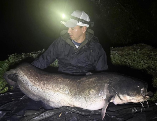 Kingfisher Lake – Carp France – 13 September, 2025