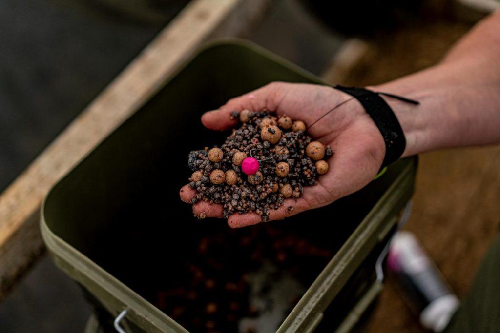 Carp fishing in France - don't over bait