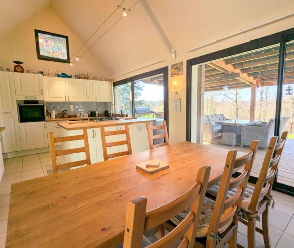 1.6 Acre Lake with 2 Bedroom Stone Cottage and Pool in Limousin Image