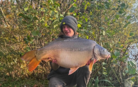 Blue Dart Carp Fishery – 08 November, 2025