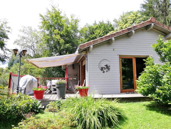 2.5 Acre Lake with Accommodation in Limousin Region Image