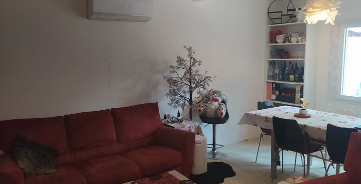 7.4 Acre Lake with Accommodation in the Dordogne Image