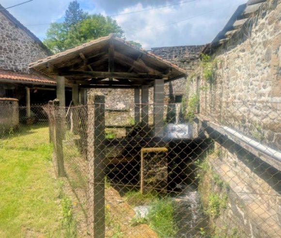 7 Acre Lake with Gite in the Limousin Natural Park Image