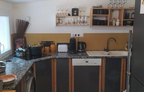 7.4 Acre Lake with Accommodation in the Dordogne Image