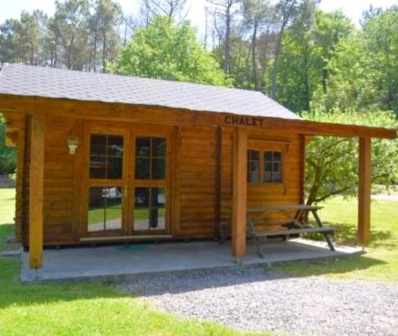 Leisure Park with 29.6-Acre Private Fishing Lake, Chalets, House & Facilities Image
