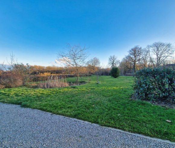 House, Barn and 2 Lakes in Nouvelle Aquitaine Image