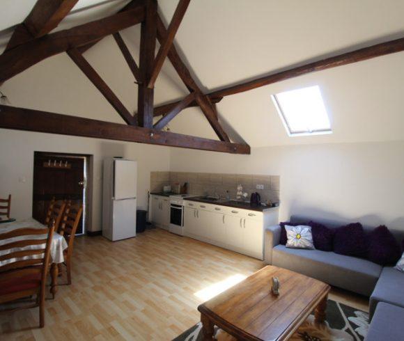 Farmhouse with 12 Lake, Gîtes & Outbuildings – Poitiers Image