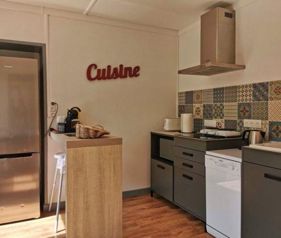 Gîte Complex with Lake and Development Potential – Loire Valley Image