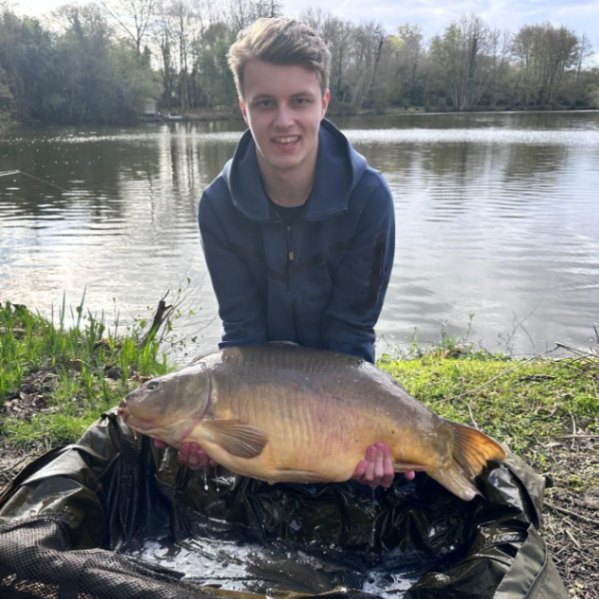 Kingfisher Lake – Carp France – 28 March, 2026