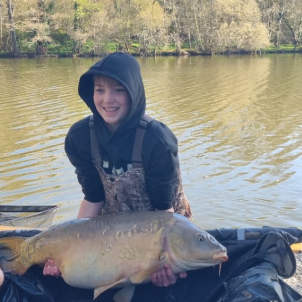 Kingfisher Lake – Carp France – 28 March, 2026