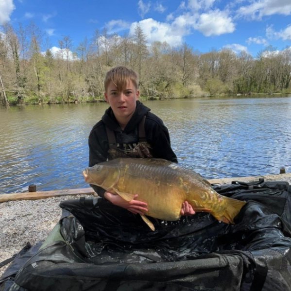 Kingfisher Lake – Carp France – 28 March, 2026