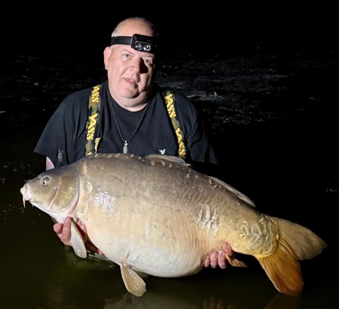 Blue Dart Carp Fishery – 11 April, 2026