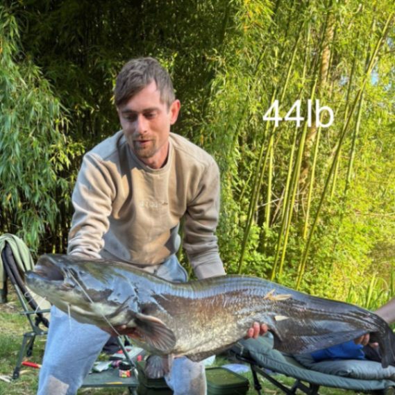 Kingfisher Lake – Carp France – 23 May, 2026