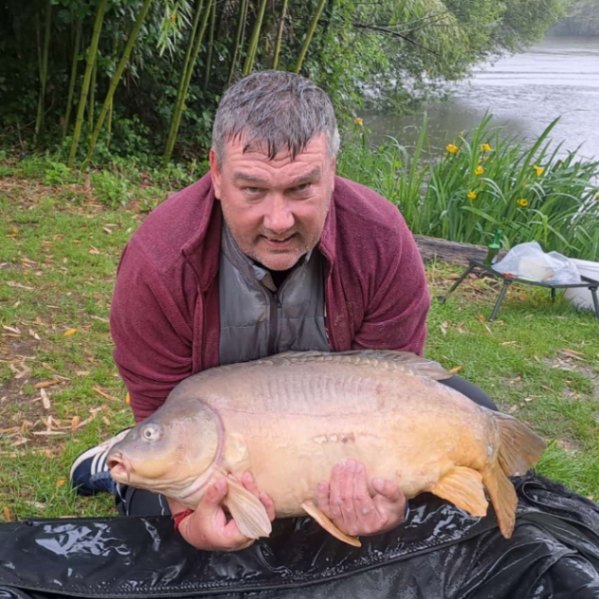 Kingfisher Lake – Carp France – 09 May, 2026
