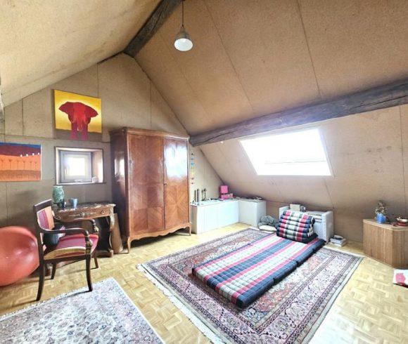 Historic Lake Estate on 23 Acres in Le Theil, Allier Image