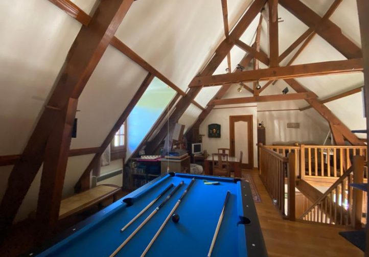 4-Bed House with Fishing Lake in Troche, Corrèze Image