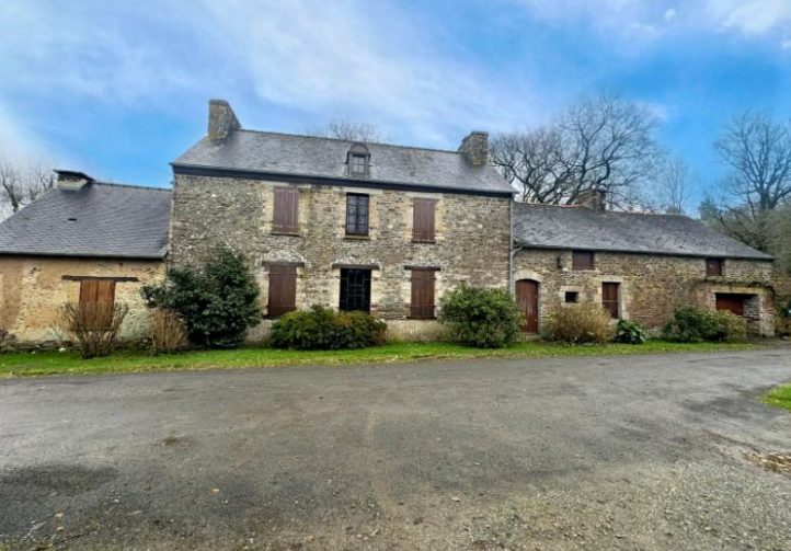 Farmhouse with Private Lake & Gîte Potential in Guilliers, Morbihan Image