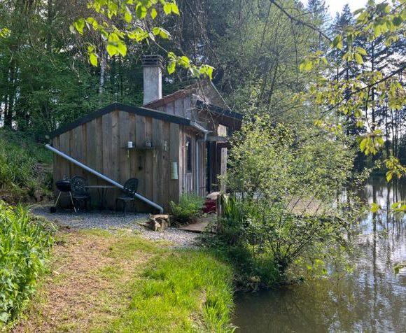 3 Spring-Fed Fishing Lakes & Cabin in the Dordogne Forest Image