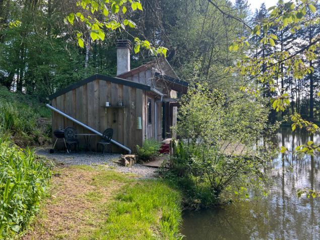 3 Spring-Fed Fishing Lakes & Cabin in the Dordogne Forest Image