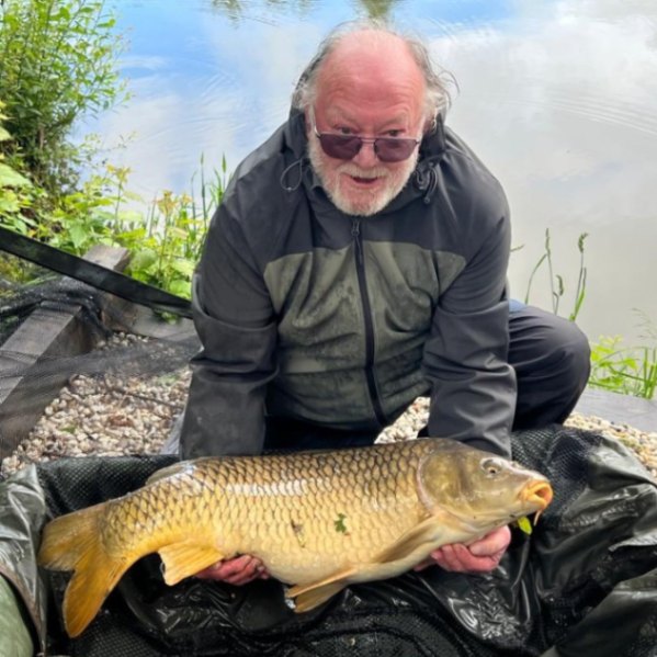 Kingfisher Lake – Carp France – 09 May, 2026