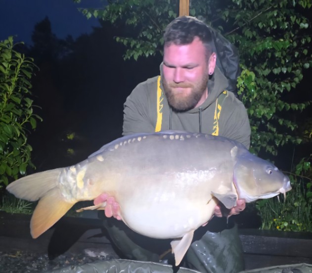 Etang Rouge – 02 May, 2026