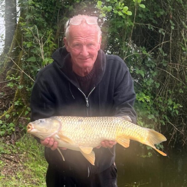 Kingfisher Lake – Carp France – 09 May, 2026