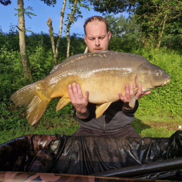 Lac Lucie – Carp France Fisheries – 09 May, 2026