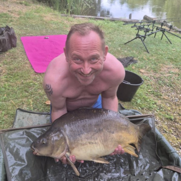 Kingfisher Lake – Carp France – 27 June, 2026
