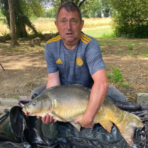 Kingfisher Lake – Carp France – 27 June, 2026