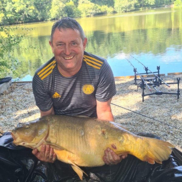 Kingfisher Lake – Carp France – 27 June, 2026