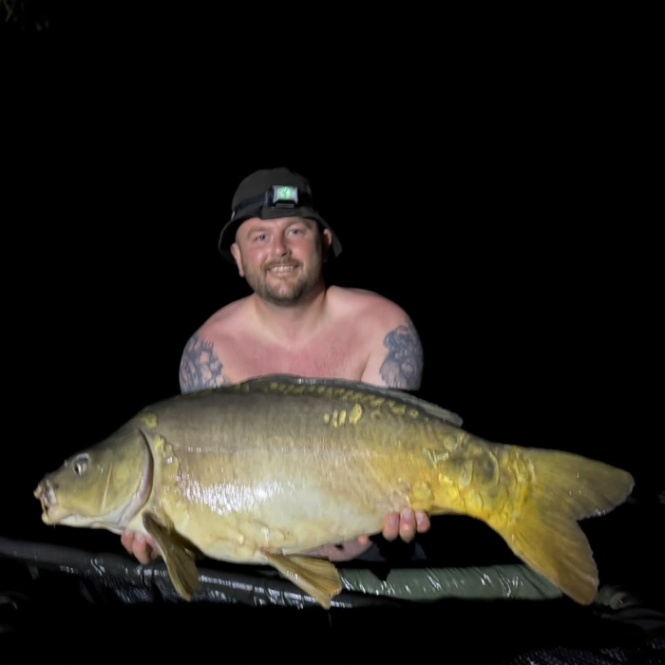 Kingfisher Lake – Carp France – 25 July, 2026