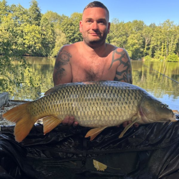 Kingfisher Lake – Carp France – 25 July, 2026