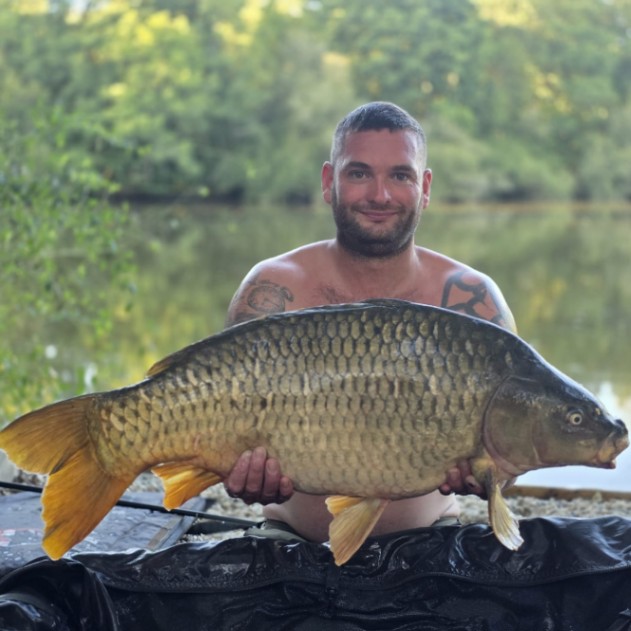 Kingfisher Lake – Carp France – 25 July, 2026