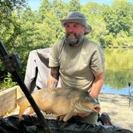 Kingfisher Lake – Carp France – 11 July, 2026