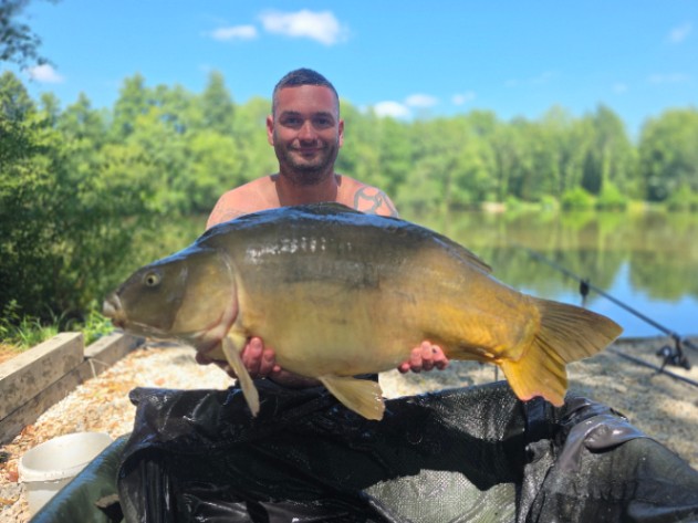Kingfisher Lake – Carp France: 25-07-2026 to 01-08-2026