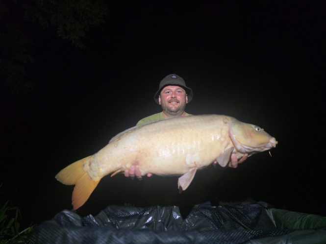 Kingfisher Lake – Carp France: 25-07-2026 to 01-08-2026