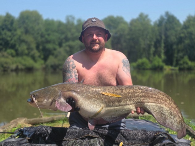 Kingfisher Lake – Carp France: 25-07-2026 to 01-08-2026