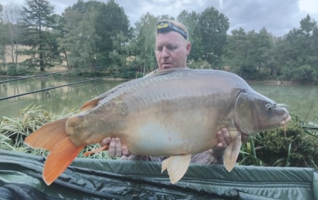 Blue Dart Carp Fishery: 22-08-2026 to 29-08-2026