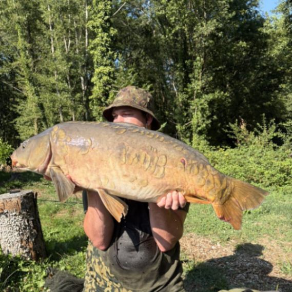 Kingfisher Lake – Carp France – 01 August, 2026