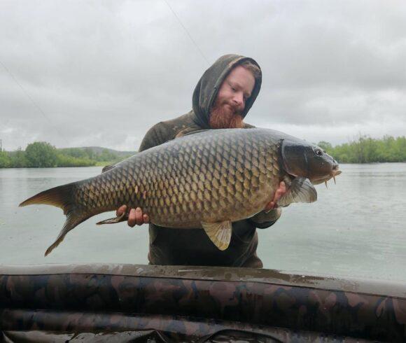 Etang de Mery Image