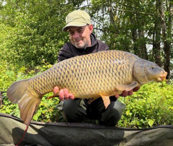 Etang de Mery Image
