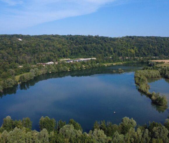 Etang de Mery Image