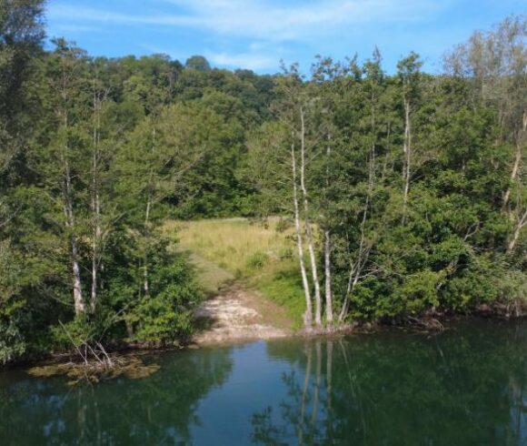 Etang de Mery Image