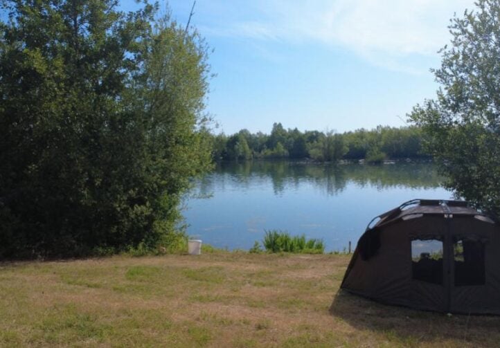 Etang de Mery Image